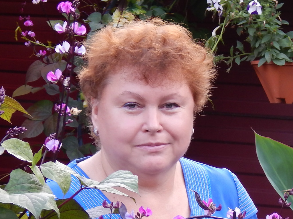 Елена Черных